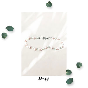 Pink Glass Pearl & White Cat's Eye Knotted Bracelet